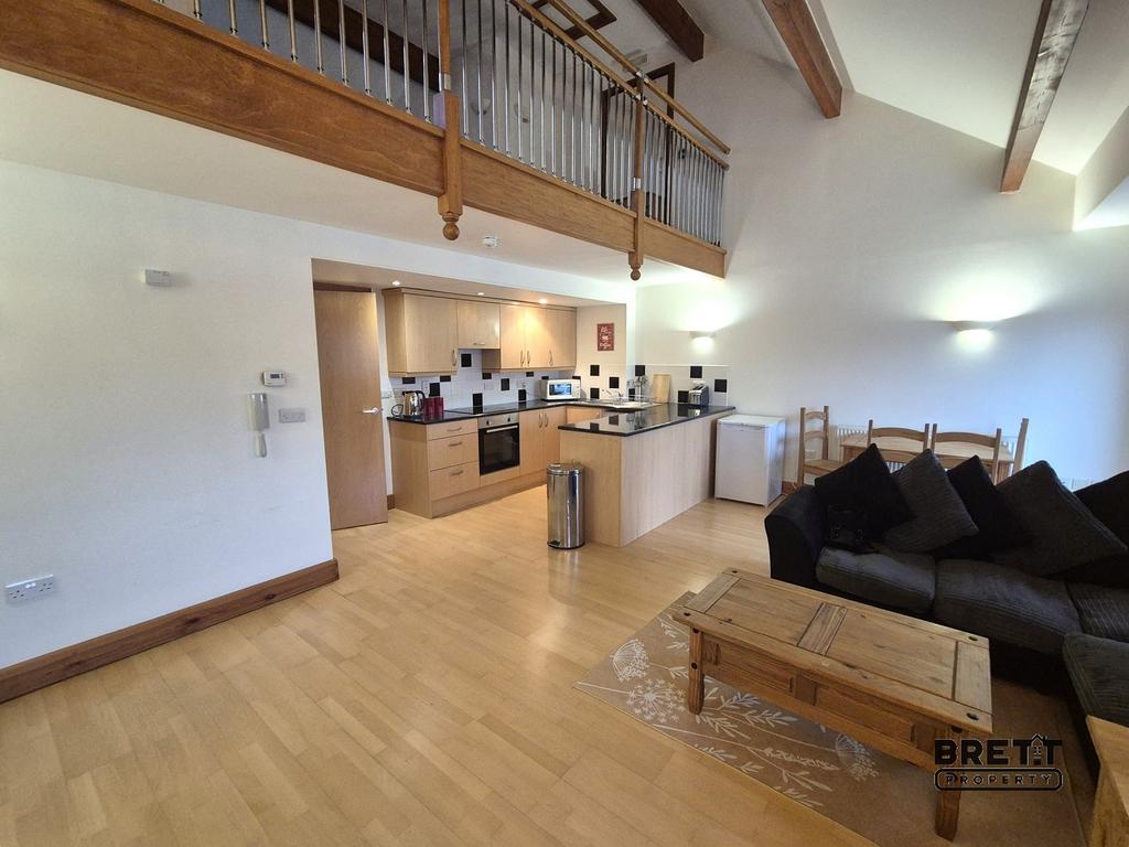 Open Plan Kitchen/Dining &amp; Living Room