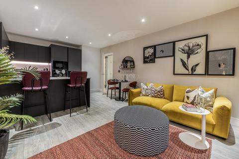 1 bedroom apartment for sale, Plot 907, The Empire Apartments at Dagenham Green, Kent Avenue RM9