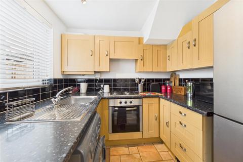 47 Daffodil Walk, Lowestoft, NR33 8NR