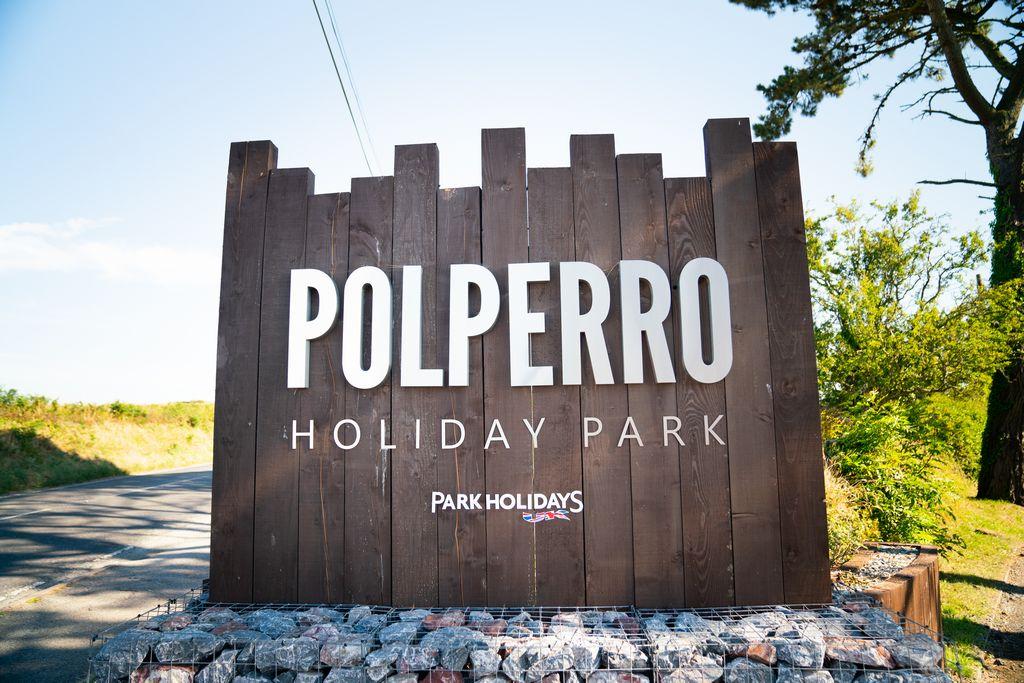 2022 Cornwall Polperro Entrance Signage (1)