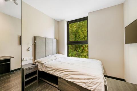 undefined, 117 Gunnersbury Lane, Acton