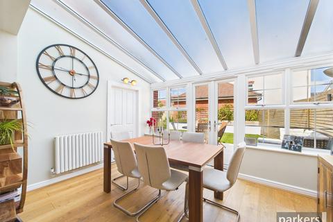 1 Dahlia, Woodley, Reading, RG5 4WR