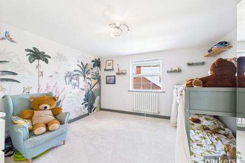 1 Dahlia, Woodley, Reading, RG5 4WR
