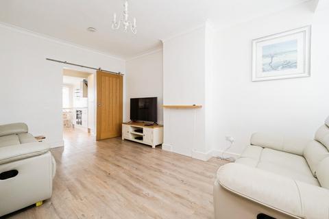 20 David Drive, Romford, RM3 0XX