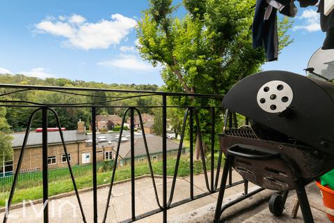 10 Clement Close, Purley, CR8 4BY