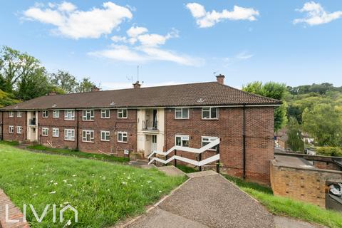 10 Clement Close, Purley, CR8 4BY