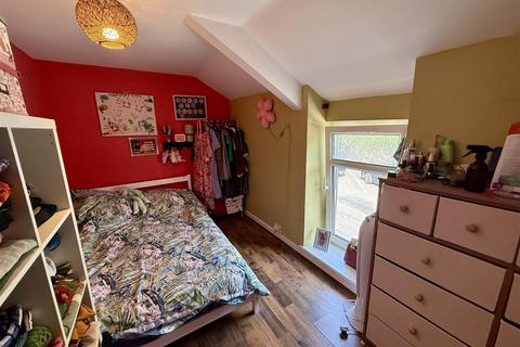 18 Glan Road, Aberdare, CF44 8BN
