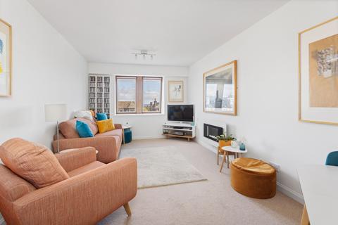 2 bedroom flat for sale, 50/8 Moira Terrace, Craigentinny, EH7 6RY