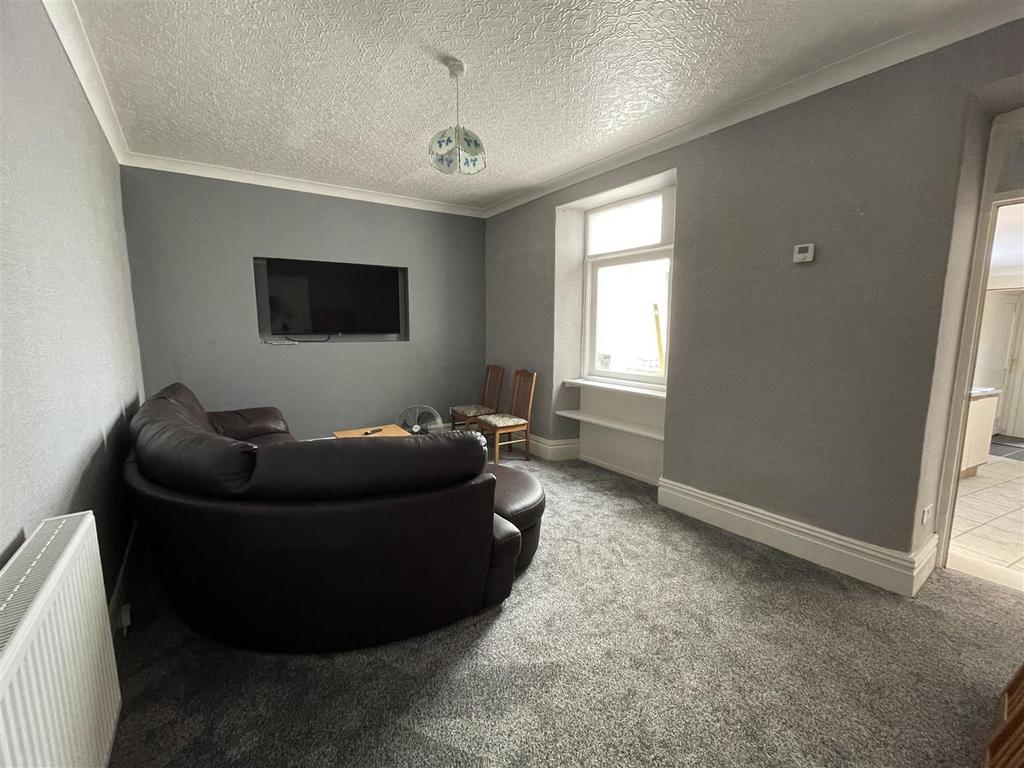 Sitting Room: