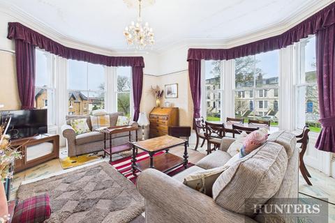 undefined, Crown Crescent, Scarborough