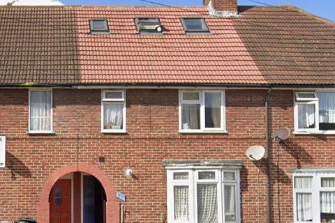 undefined, Dagenham, RM9