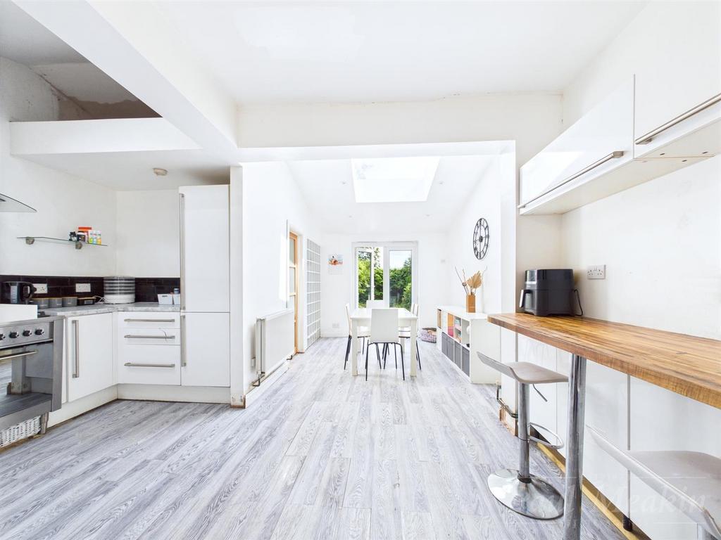 Breakfast Room