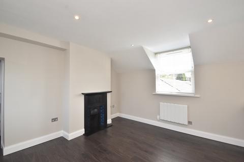 undefined, Cross Road, Weybridge, Surrey, KT13