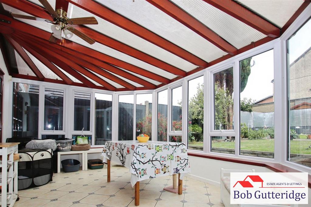 HALF BRICK &amp; UPVC DOUBLE GLAZED CONSERVATORY