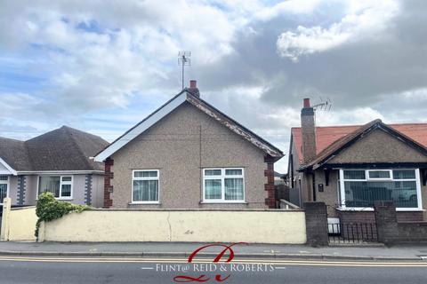 3 bedroom bungalow for sale, St. Asaph Avenue, Kinmel Bay, Rhyl, Conwy, LL18 5EF