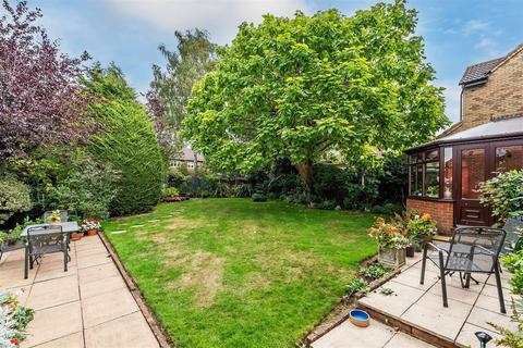 4 bedroom detached house for sale, THE GREEN, FETCHAM, KT22