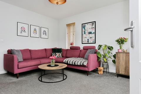 72 Targate Road, Milesmark, Dunfermline, KY12 9FB