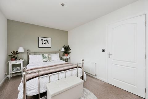 72 Targate Road, Milesmark, Dunfermline, KY12 9FB