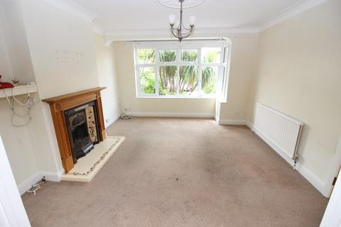 3 bedroom semi-detached house for sale, Moreton Road, Worcester Park KT4