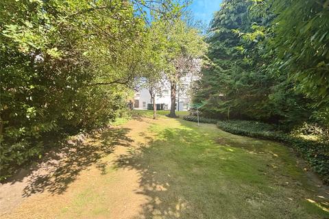 1 bedroom penthouse for sale, Uxbridge Road, Kingston upon Thames KT1