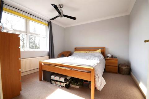 2 bedroom apartment for sale, East Grinstead, West Sussex, RH19