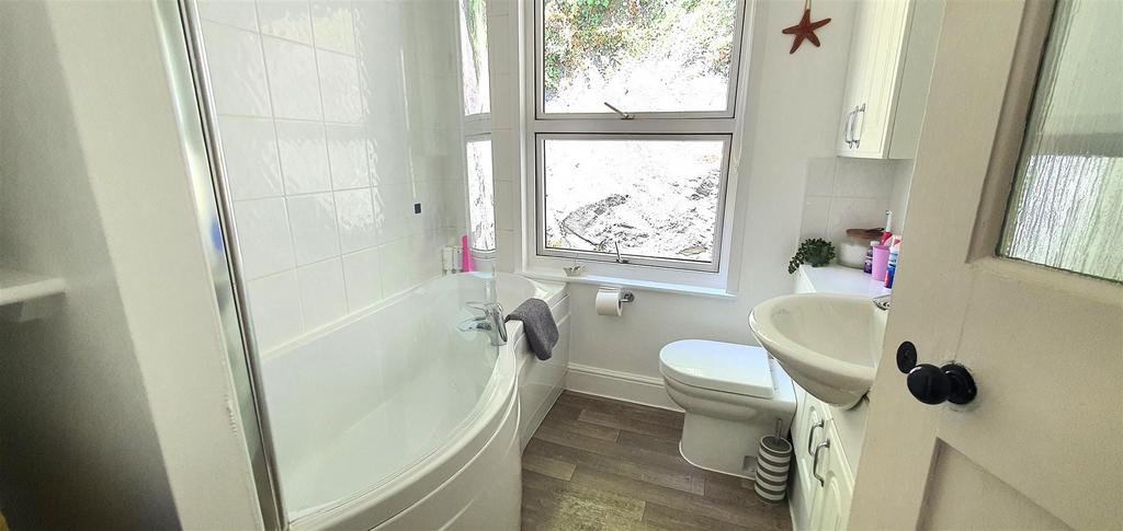 Bathroom to use.jpg