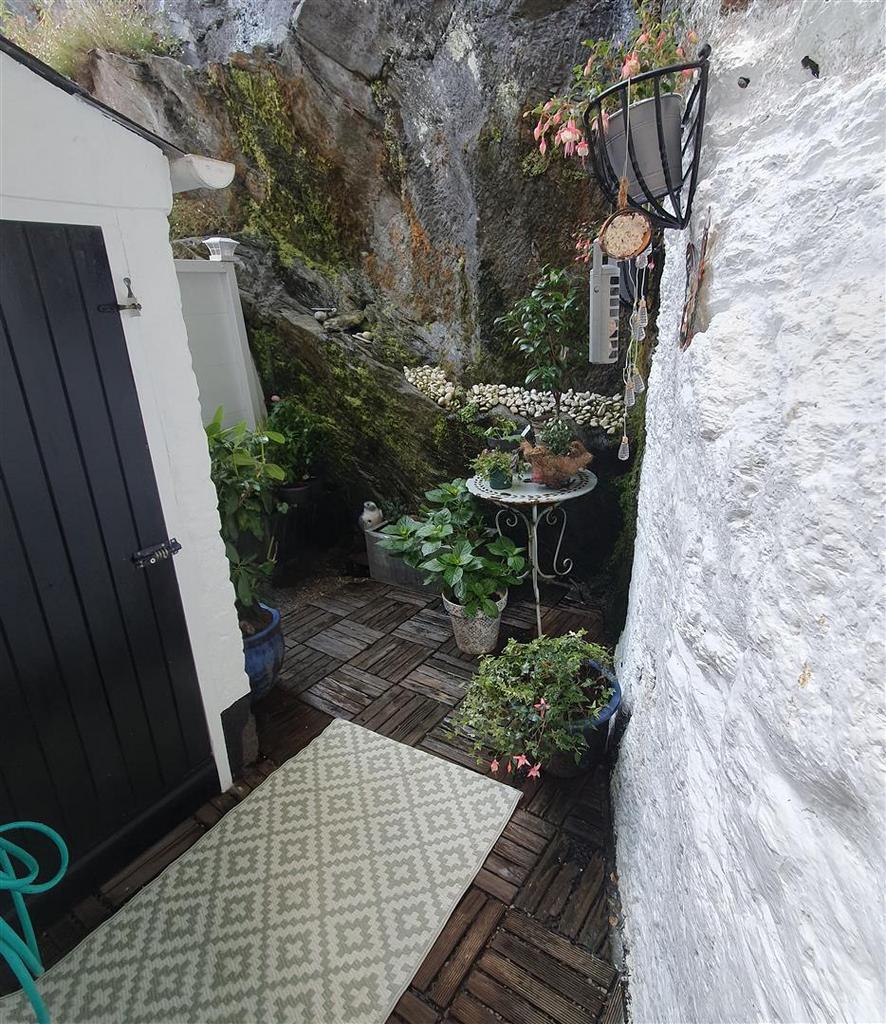 Courtyard cropped.jpg
