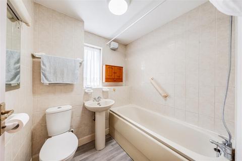 51 Heatherbank Close, Crayford, Dartford, DA1 3PN
