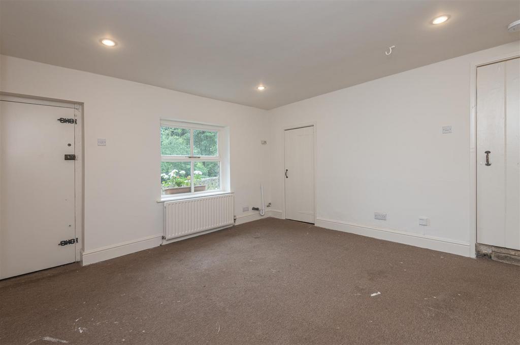 62 - 1 Lower Holme House HX2 6 TE.jpg