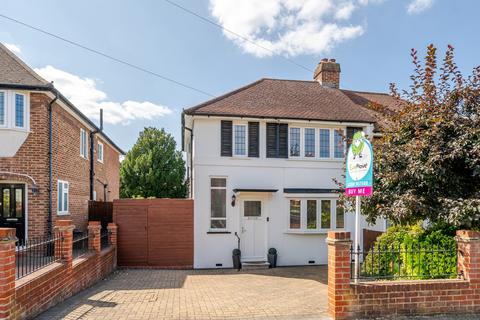 HAMBRO AVENUE, BROMLEY BR2