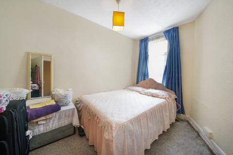 5 Pitt Road, Croydon, CR0 2QN