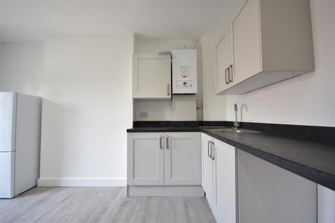 2 bedroom maisonette for sale, London Road, Isleworth