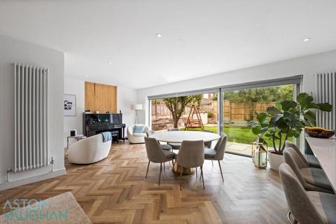 5 bedroom detached bungalow for sale, Ridgeside Avenue, Brighton BN1