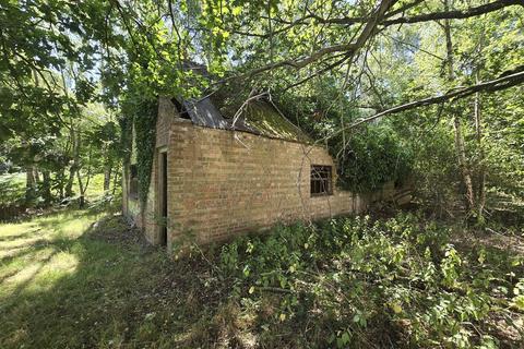 undefined, Fakenham Road, Morton on the Hill