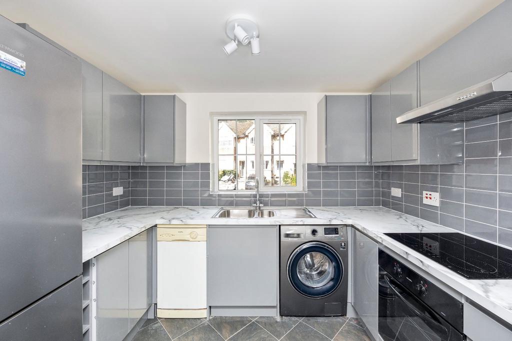 Apartment in Brighton, Withdean - View 4