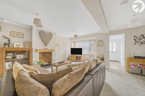 60 Lunedale Road, Dartford, DA2 6LN