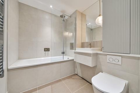 19, Lancelot House Fellowes Rise, Winchester, SO22 5TD