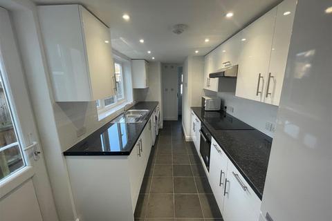 3 bedroom terraced house for sale, Mill Road, Cambridge CB1