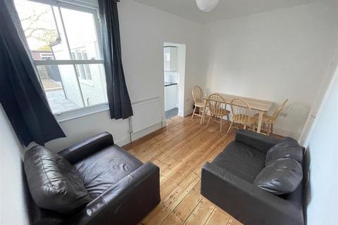 3 bedroom terraced house for sale, Mill Road, Cambridge CB1