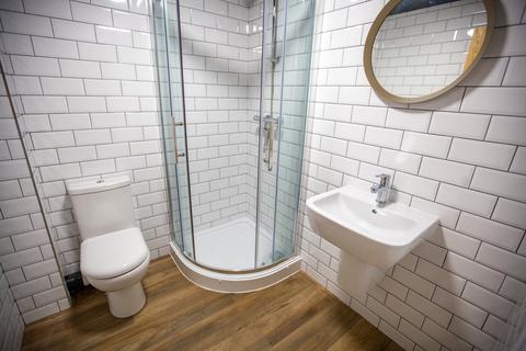 undefined, Markden Mews, L8 1TN,