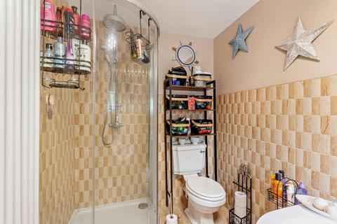 27 Heath Hill, Dawley, Telford, TF4 2JT