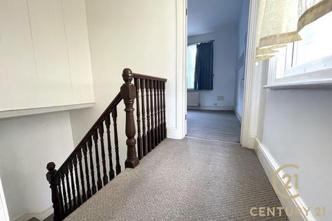 24 Cromwell Road, Kingston Upon Thames, KT2 6RE
