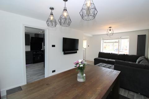 3 bedroom terraced house for sale, Hydean Way, Stevenage SG2