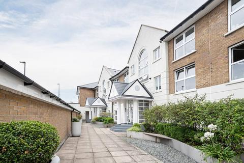 2 bedroom flat for sale, Hackney Road, Shoreditch, London, E2