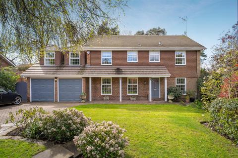 59 Hurstwood, Ascot, SL5 9SP