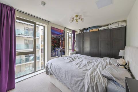 1 bedroom flat for sale, Crowder Street, Shadwell, London, E1