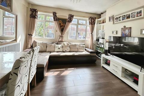 2 bedroom flat for sale, Tyers Estate, London SE1