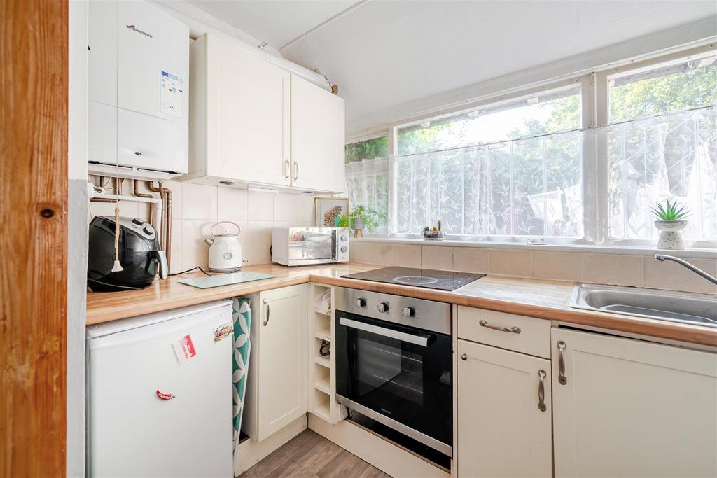 For Sale by Aspire Residential, on Rugby Road