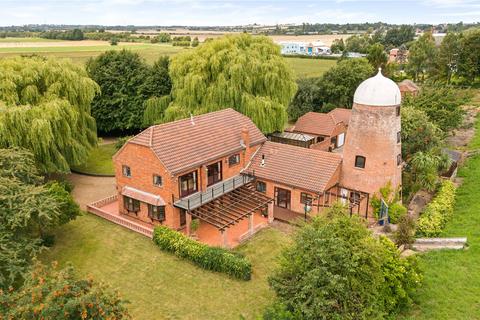 4 bedroom detached house for sale, South Street, Owston Ferry, South Yorkshire, DN9