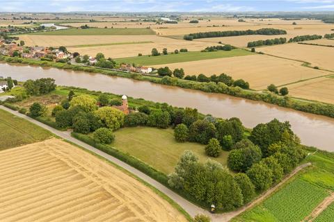 undefined, South Street, Owston Ferry, South Yorkshire, DN9